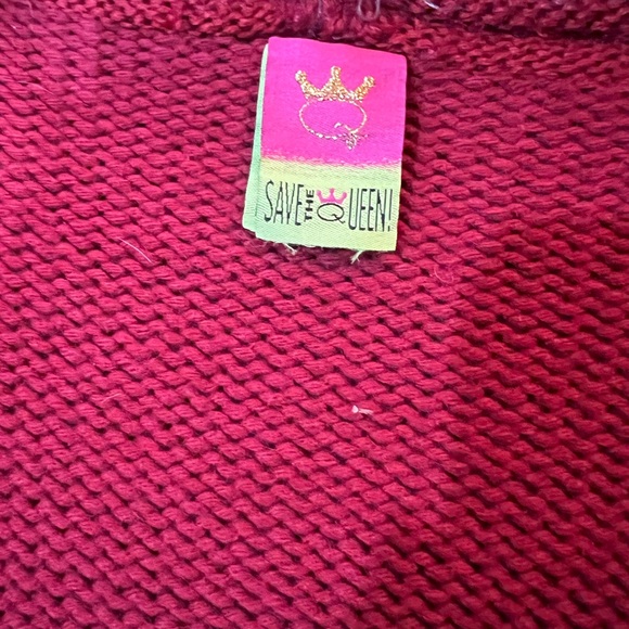 Elegant Red Button-Up Women's Sweater/coat - Picture 9 of 10